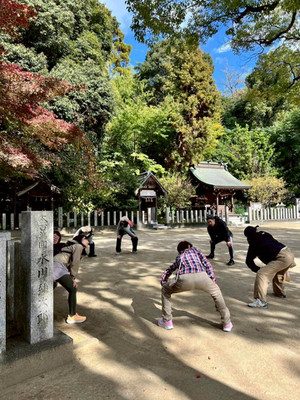 E42ae5b2e9754963bdc65a25e1ddad46_2